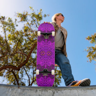Skateboard Motif Groovy Abstrait Magenta et Noir