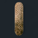 Skateboard Motif léopard<br><div class="desc">Leopard Motif Que vous soyez en train de moudre sur la demi-pipe ou les kickflips dans la rue, cette planche en forme de compétition a une pop suprême! Nos planches sont en érable de première qualité et grâce à un processus d’impression sans équivalent vous aurez la meilleure planche au monde....</div>