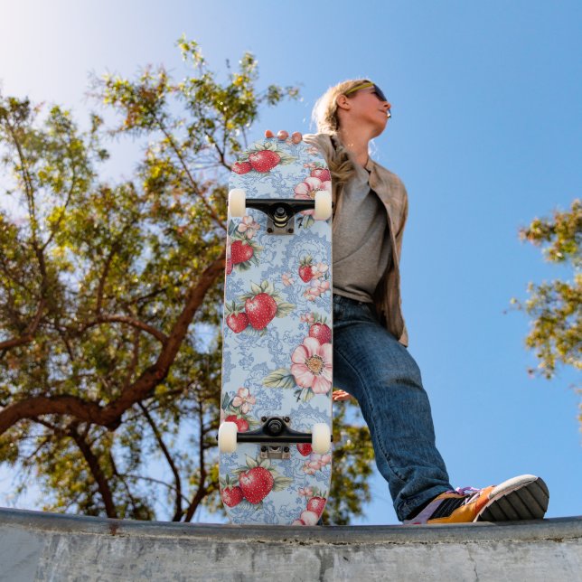 Skateboard Motif vintage de fraises et fleurs (Extérieur 1)