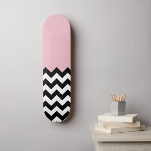 Skateboard Motif Zigzag noir et blanc, Chevron, rose