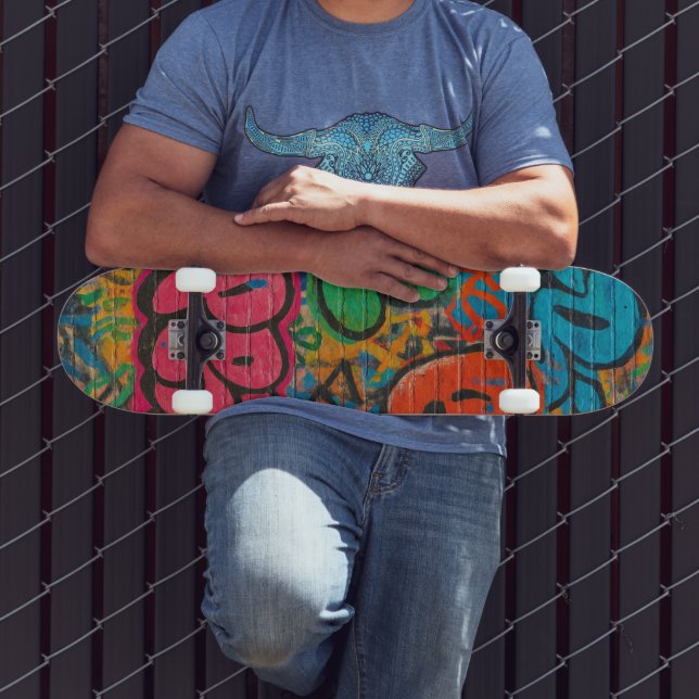 Skateboard Mur Urbain Unisexe Recouvert de Graffiti (Extérieur 3)