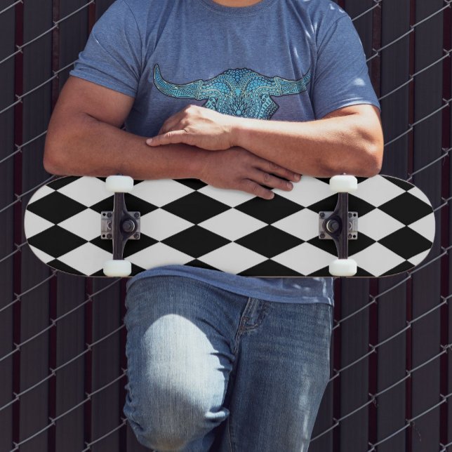 Skateboard Noir blanc Arlequin Diamonds Motif Design (Créateur téléchargé)