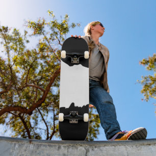 Skateboard Noir Gras avec Style Unique Classique Blanc