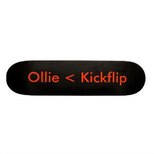 Skateboard noir, Ollie < Kickflip