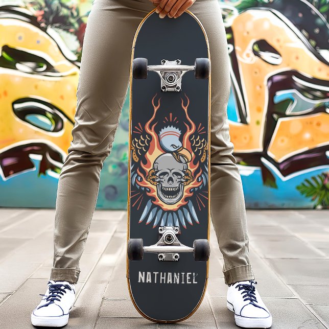 Skateboard Nom personnalisé du crâne de l'aigle flamboyant (Créateur téléchargé)