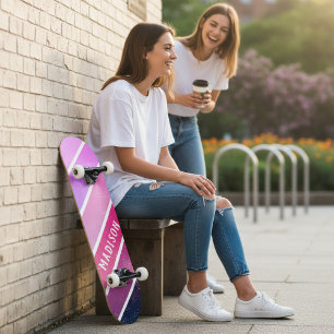 Skateboard Nom personnalisé Girl Rose Purple Stripes