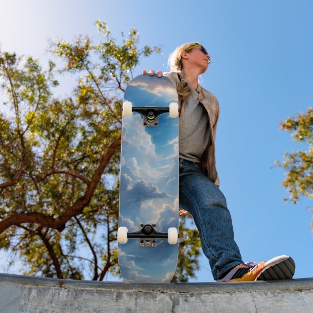 Skateboard Nuages de ciel d'anime (Extérieur 1)