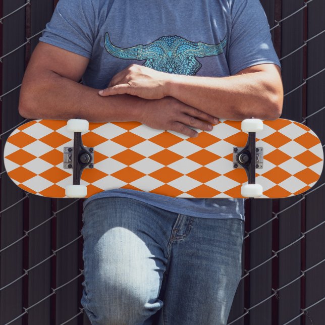 Skateboard Orange blanc Arlequin Diamants Checkers Design (Créateur téléchargé)