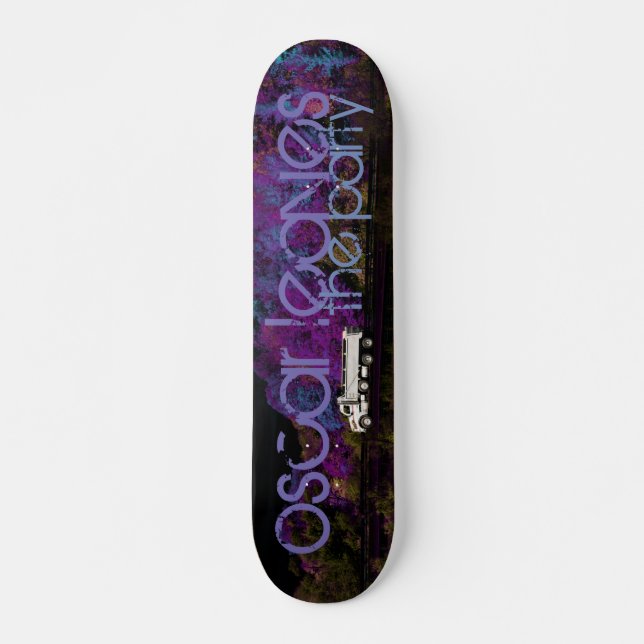 Skateboard oscar quitte la fête (Devant)