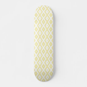 Skateboard Pale yellow and white diamond pattern