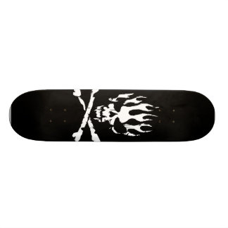 Skateboard panneau noir et blanc de patin de crâne de flamme