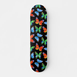 Skateboard Papillons en noir et nom ou texte