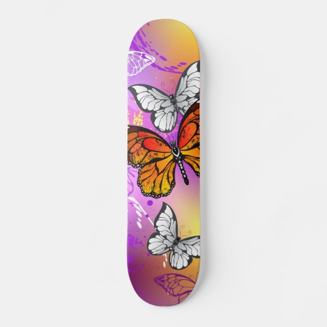 Skateboard Papillons Monarque sur Arrière - plan pourpre (Recto)
