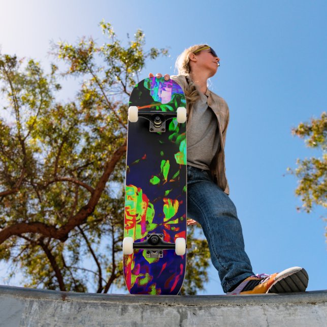 Skateboard Patinage à impression florale en néon noir (Extérieur 1)