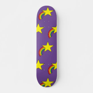 Skateboard Patinage violet avec arcs-en-ciel et étoiles jaune