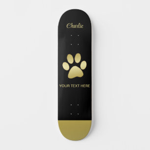 Skateboard Paw chien brillant or sur arrière - plan noir