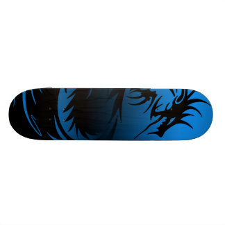 Skateboard planche à roulettes bleue de dragon