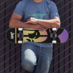 Skateboard Planche à roulettes motif palmiers violet noir<br><div class="desc">Planche à roulettes avec palmiers</div>