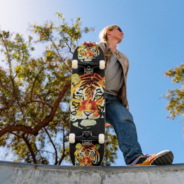 SKATEBOARD PLANCHE À ROULETTES TIGRE INDIEN (Extérieur 1)