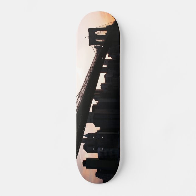 Skateboard Pont de Brooklyn et horizon de Manhattan, NYC (Recto)