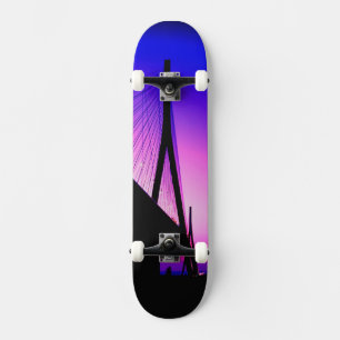 Skateboard Pont de Normandie, Le Havre, France