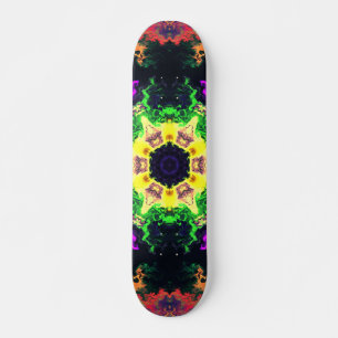 Skateboard Psychédélique Mandala Flower vert violet et jaune