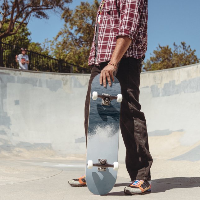 Skateboard Pulvérisation de vague océanique du ferry à Capri  (Extérieur 2)