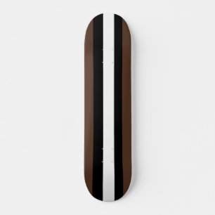 Skateboard rayures Brown, noir et blanc