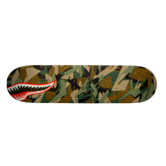 Skateboard Requin de marque d'Esvoir Camo