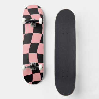 Skateboard Rose et Noir à Carreaux