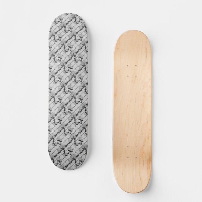 Skateboard Rose fantôme Escalade une barrière de lien chaîne  (Recto)