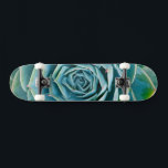 Skateboard Rosette d'Echeveria, Jardin Secret de Marrakech<br><div class="desc">Rosette d'Echeveria (Echeveria elegans),  une plante succulente semi-désertique originaire du Mexique,  Jardin Secret de Marrakech,  Médina de Marrakech,  quartier Mouassine,  Maroc.</div>