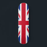 Skateboard Royaume-Uni (British Flag) (Union Jack) (Royaume-U<br><div class="desc">Ce dessin présente le drapeau national du Royaume-Uni, également connu sous le nom d'Union Jack. Le drapeau est également connu sous le nom de drapeau de l'Union royale au Canada. Il remonte au début du 17ème siècle, lorsque James I avait hérité des trônes anglais et irlandais, qui lui permit d'unir...</div>