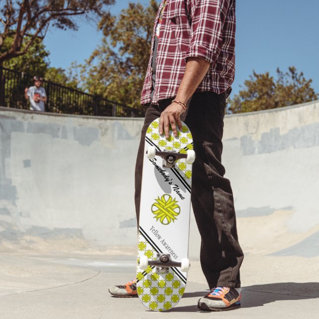 Skateboard Ruban de trèfle jaune par Kenneth Yoncich (Extérieur 2)