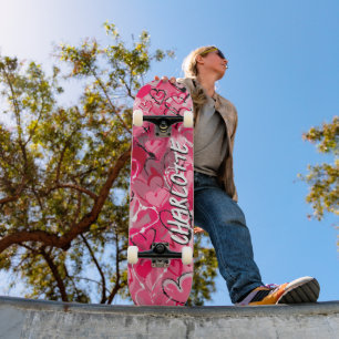 Skateboard Sérénité rose : Graffiti joués Coeurs d'amour
