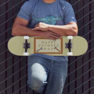 SKATEBOARD SIGNE FÊTE DES PÈRES EN BOIS