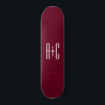 Skateboard Simple Couples | White & Burgundy<br><div class="desc">Classy,  bold et moderne.</div>