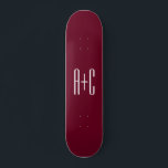 Skateboard Simple Couples | White & Burgundy<br><div class="desc">Classy,  bold et moderne.</div>