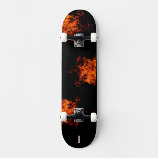 Skateboard skate pour enfants avec flammes