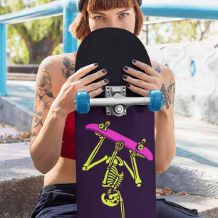 SKATEBOARD SKATEBOARDING SKELETON 'BONE TO BE WILD' SKATEBOAR