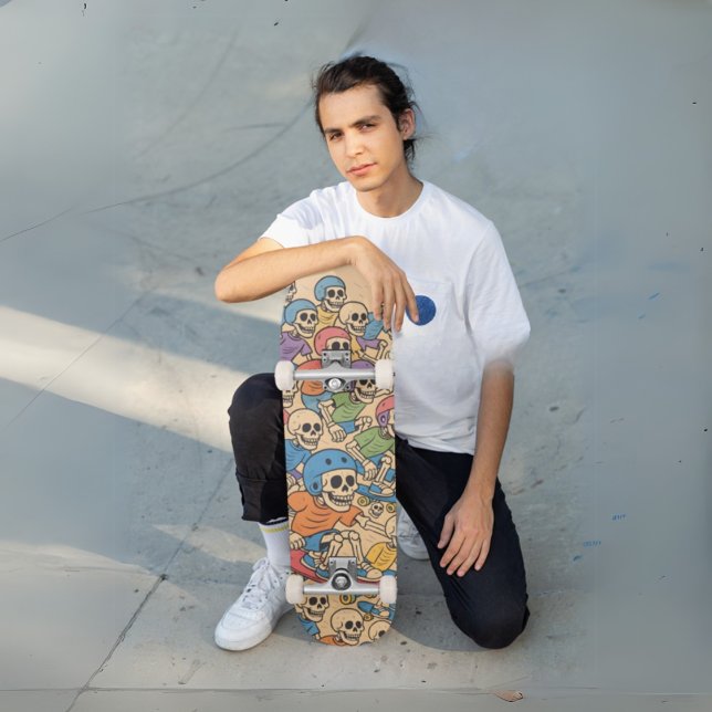 Skateboard Skater Skeletons Cartoon coloré Crâne Crew (Skater Skeletons Colorful Cartoon Skull Crew Skateboard)