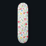 Skateboard Snoopy So Sweet Flower Motif<br><div class="desc">Jetez un oeil à ce design super mignon avec Snoopy dans un motif de jardin fleuri et lumineux.</div>