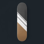 Skateboard Sporty Soft Black Light Brown White Racing Stripes<br><div class="desc">Ce design sportif et moderne présente des rayures blanches en diagonale contre des arrière - plans noirs mocha brun et doux.</div>