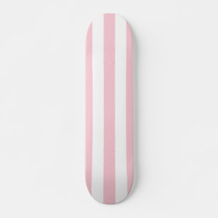 Skateboard Strip-tease