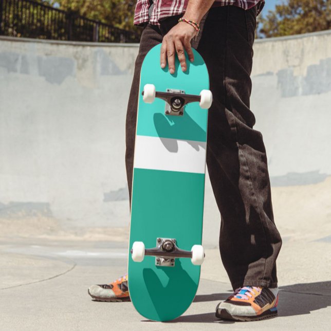 Skateboard Style de bloc de couleur Turquoise blanc turquoise (Créateur téléchargé)