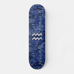 Skateboard Symbole Zodiaque Aquarius sur le Camouflage numér