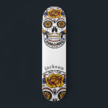 Skateboard Tableau de bord du crâne illustré par un Cool pers<br><div class="desc">Cool illustré crâne à sucre skateboard avec roses personnalisés avec votre nom. Un hardi dans votre vibe faciale pour l'embarquement.</div>