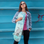 Skateboard Tortues d'argent Monogramme de marbre bleu Votre n<br><div class="desc">Ce skateboard pour elle présente des tortues argentées sur un arrière - plan en marbre bleu turquoise. Customisez-le avec votre nom et votre monogramme.</div>