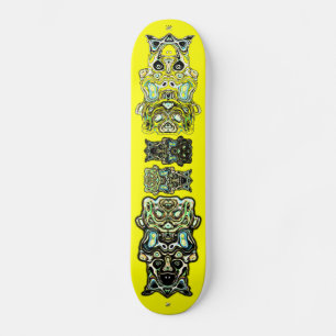 Skateboard Totem Monsters