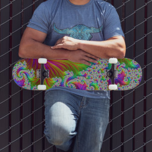 Skateboard Tripant vibrant audacieux tripant spirale arc-en-c